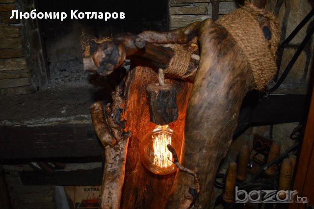 Уникална дървена лампа тип „Винтидж“-2, снимка 4 - Настолни лампи - 18073082