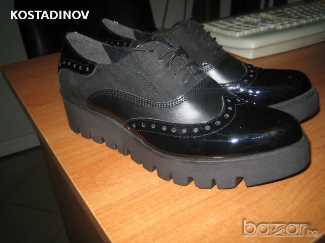 Дамски обувки естествена кожа/естествен лак черни