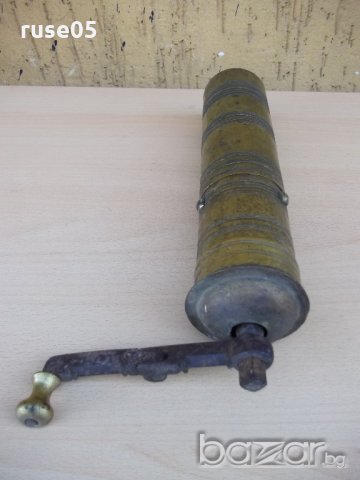 Машинка за мелене на чер пипер и др. бронзова стара - 2, снимка 5 - Други ценни предмети - 19563729