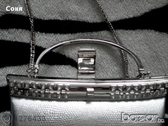ФИНАЛНА РАЗПРОДАЖБА-Няма такава чантичка просто уникална+безплатна доставка-крайно Намалена , снимка 6 - Чанти - 10657787