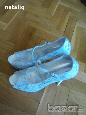 Обувки, снимка 2 - Дамски обувки на ток - 15331962