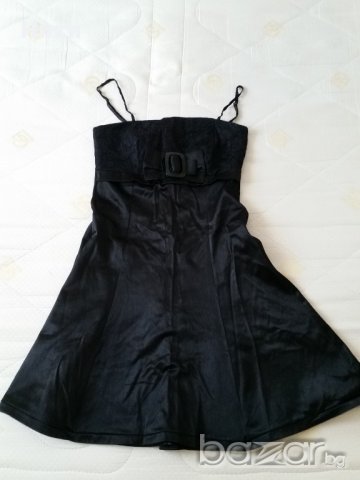 Черна сатенена рокля - размер bg 42 ,36 eu / S / , снимка 4 - Рокли - 14558070