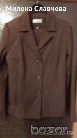 Дамски костюм с панталон