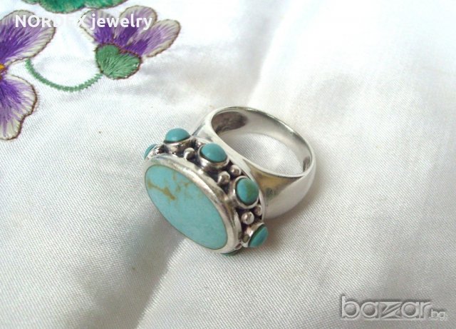 Прекрасен Овален Сребърен Пръстен с Естествени Тюркоази, снимка 4 - Пръстени - 21384212