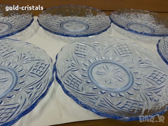 Стъклени чинии и поднос цветно синьо стъкло, снимка 3 - Антикварни и старинни предмети - 26194372