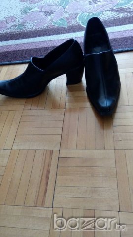 Дамски кожени обувки, снимка 2 - Дамски ежедневни обувки - 19647097