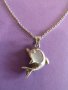 сребърно колие с делфинче, снимка 2