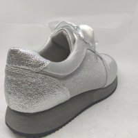 Дамски спортни обувки на платформа, снимка 2 - Кецове - 24718906
