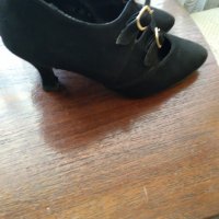 Дамски обувки, снимка 2 - Дамски обувки на ток - 24953212