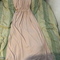 H&M Бежова дамска дълга рокля с гол гръб, снимка 1 - Рокли - 24845269