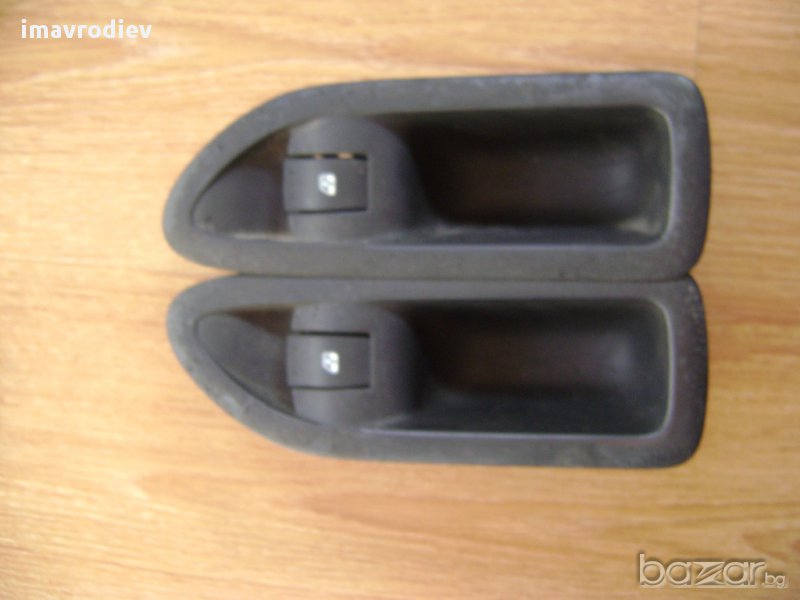 Дръжки с копчетата за прозорците от задните врати на редно лагуна 2 , снимка 1