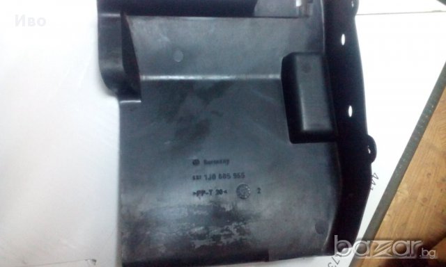 Капаче за фар на голф 4 , снимка 2 - Части - 12024721