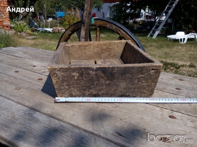 Старинно сандъче за инструменти, снимка 2 - Антикварни и старинни предмети - 16893927