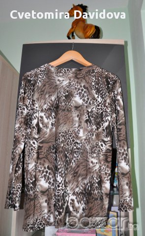 Тигрова дамска блуза, снимка 2 - Блузи с дълъг ръкав и пуловери - 17247963