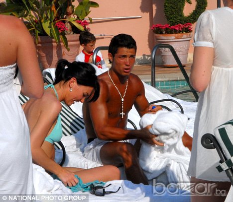 Cristiano Ronaldo Wayne Rooney Rosary Бял Мъжки Гердан Броеница, снимка 10 - Колиета, медальони, синджири - 6470135