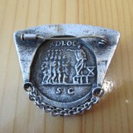 Старинна посребрена брошка с римска императорска монета Максимин 1 - за ценители и колекционери . , снимка 3 - Други ценни предмети - 14630000