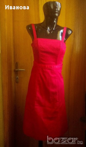 Червена рокля под коляното С, снимка 1