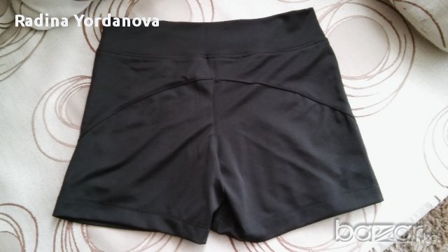 Чисто нови къси панталонки с р-р М, снимка 3 - Къси панталони и бермуди - 17045636