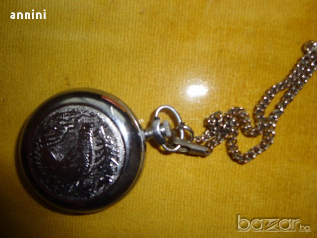 продавам   руски часовник   МОЛНИЯ  след профилактика, снимка 2 - Други ценни предмети - 13711876