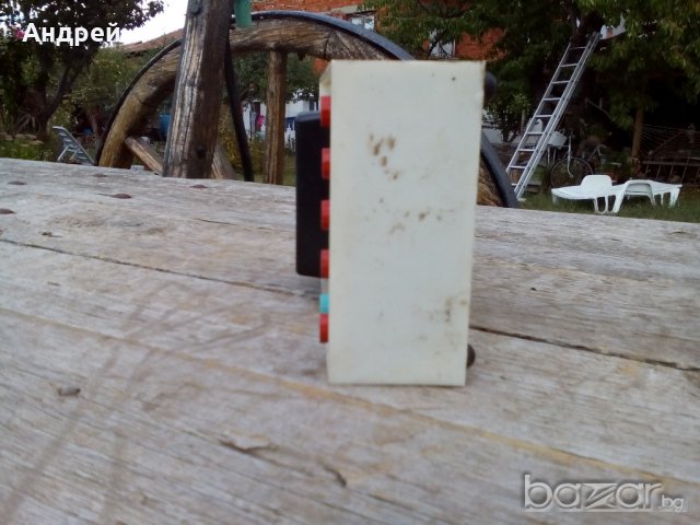 Стар волтметър, снимка 4 - Антикварни и старинни предмети - 19359905