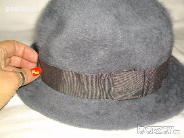Винтидж / Сиво ангорско бомбе / естествена ангора / естествена вълна / шапка, снимка 3 - Шапки - 16645584