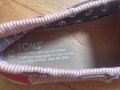 Toms оригинални спортни обувки, снимка 1 - Детски обувки - 25618817