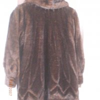 продавам дамско еко палто, снимка 3 - Палта, манта - 23711954