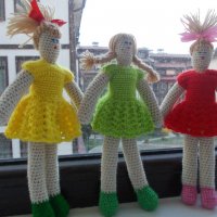плетени на една кука куклички, снимка 10 - Кукли - 21420729