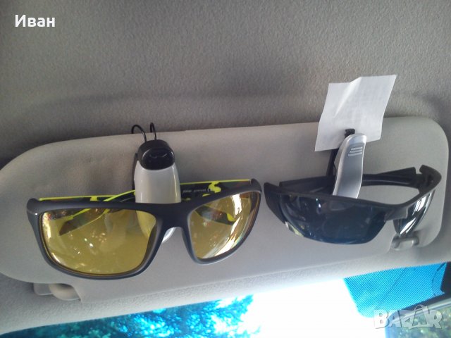  Сенник щипка за очила за кола автомобил ,два модела,различни цветове, снимка 3 - Аксесоари и консумативи - 20894672