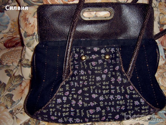  Намалена на 25 лв! Дамска чанта Esprit , снимка 7 - Чанти - 13651299