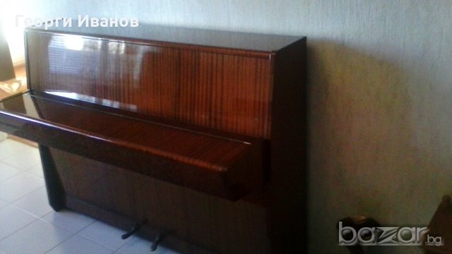Продавам пиано „Петроф” в перфектно – отлично състояние, снимка 3 - Пиана - 18350529
