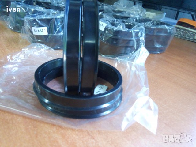 Нови центриращи пластмасови втулки за алуминиеви джанти, снимка 3 - Гуми и джанти - 25574608