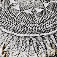 Нова ръчно плетена покривка за маса , снимка 4 - Декорация за дома - 15753559