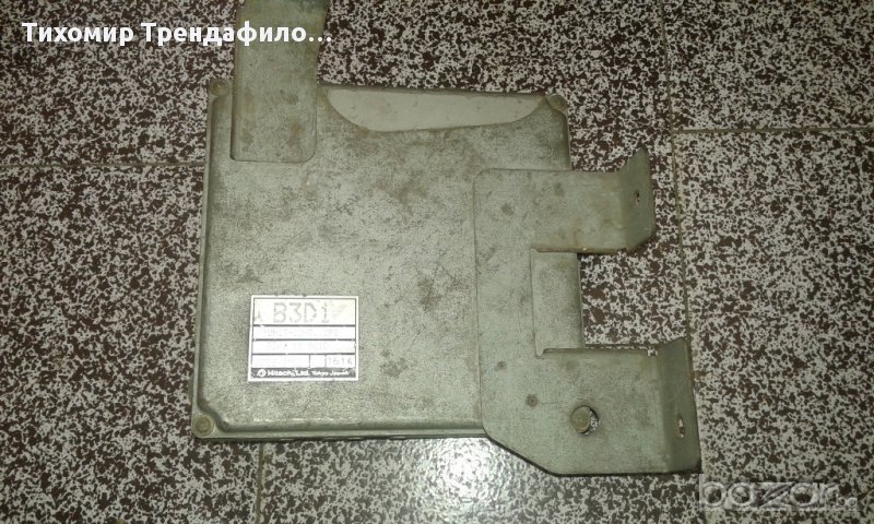 Компютър двигател за Mazda 121 (DB) 1.3 16V, 72 к.с. 1991 B3D1 18 881C, снимка 1