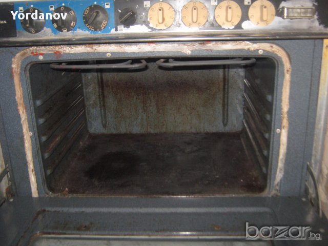 готварска печка Еlectrolux, снимка 3 - Печки, фурни - 16298881