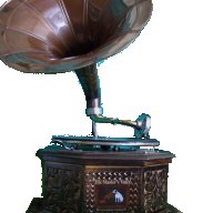 грамофон с фуния, снимка 1 - Антикварни и старинни предмети - 8298959