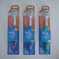 Oral-B - Ел.четка - Crossаction Power Toothbrush, Soft - САЩ, снимка 2 - Други - 7991189