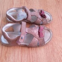 Продавам детски обувки, снимка 7 - Детски маратонки - 22539192