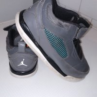 Air Jordan 27-28 номер, снимка 2 - Детски маратонки - 25736198