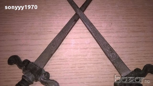 АНТИКИ-Два стари МЕТАЛНИ ножа-31х7см-внос швеицария, снимка 11 - Антикварни и старинни предмети - 17815566