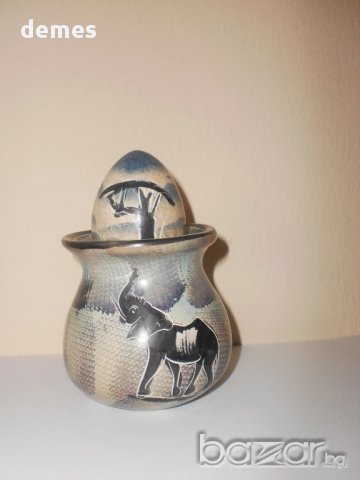 Декоративно яйце с поставка , изработено от сапунен камък, снимка 2 - Декорация за дома - 17622317
