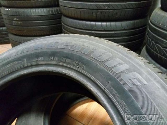 1 бр. 215/60/17 Bridgestone Dueler, снимка 2 - Гуми и джанти - 17957458