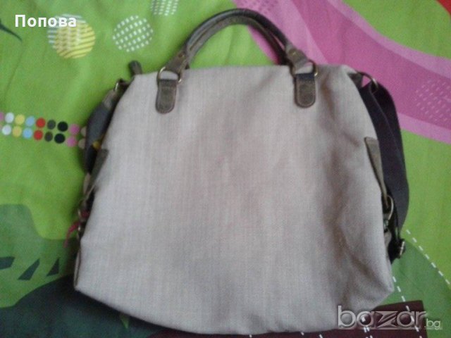 Италианска маркова голяма  чанта, снимка 6 - Чанти - 19442079