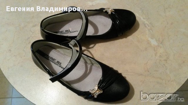 Обувки 36 номер, снимка 2 - Детски маратонки - 16976172