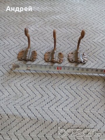 Старинни метални окачалки, снимка 3 - Антикварни и старинни предмети - 21044587