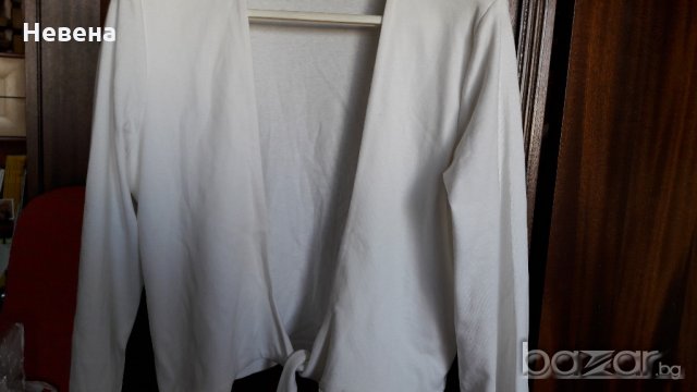 Бяла лятна жилетка без копчета със завързване S-М, снимка 3 - Жилетки - 18640235