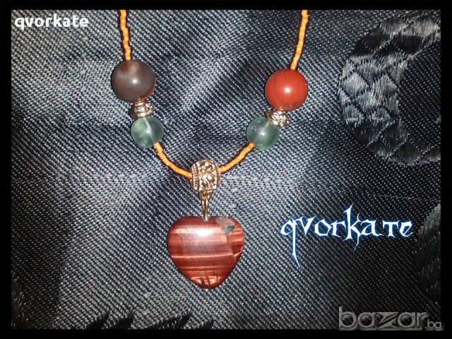 Колие със Сърце, снимка 2 - Колиета, медальони, синджири - 15913057