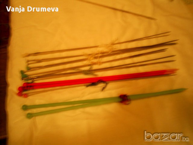 куки за плетене 5 комплекта  и 3 обръча, снимка 2 - Други стоки за дома - 13302445