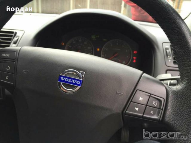 волво s40 1.6 бенз 2006г само на части, снимка 8 - Автомобили и джипове - 16171730