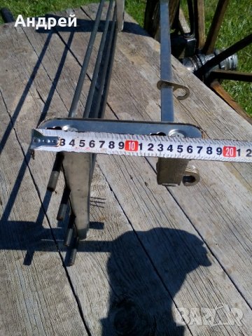 Стара метална закачалка, снимка 7 - Антикварни и старинни предмети - 22060006